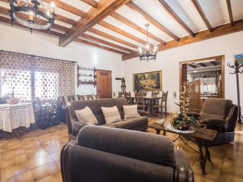 5 soveværelse Villa til salg i Elche / Elx med garage - € 448.000 (Ref: 9931537)