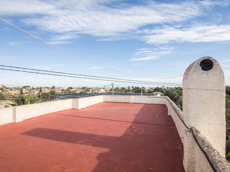 5 soveværelse Villa til salg i Elche / Elx med garage - € 448.000 (Ref: 9931537)