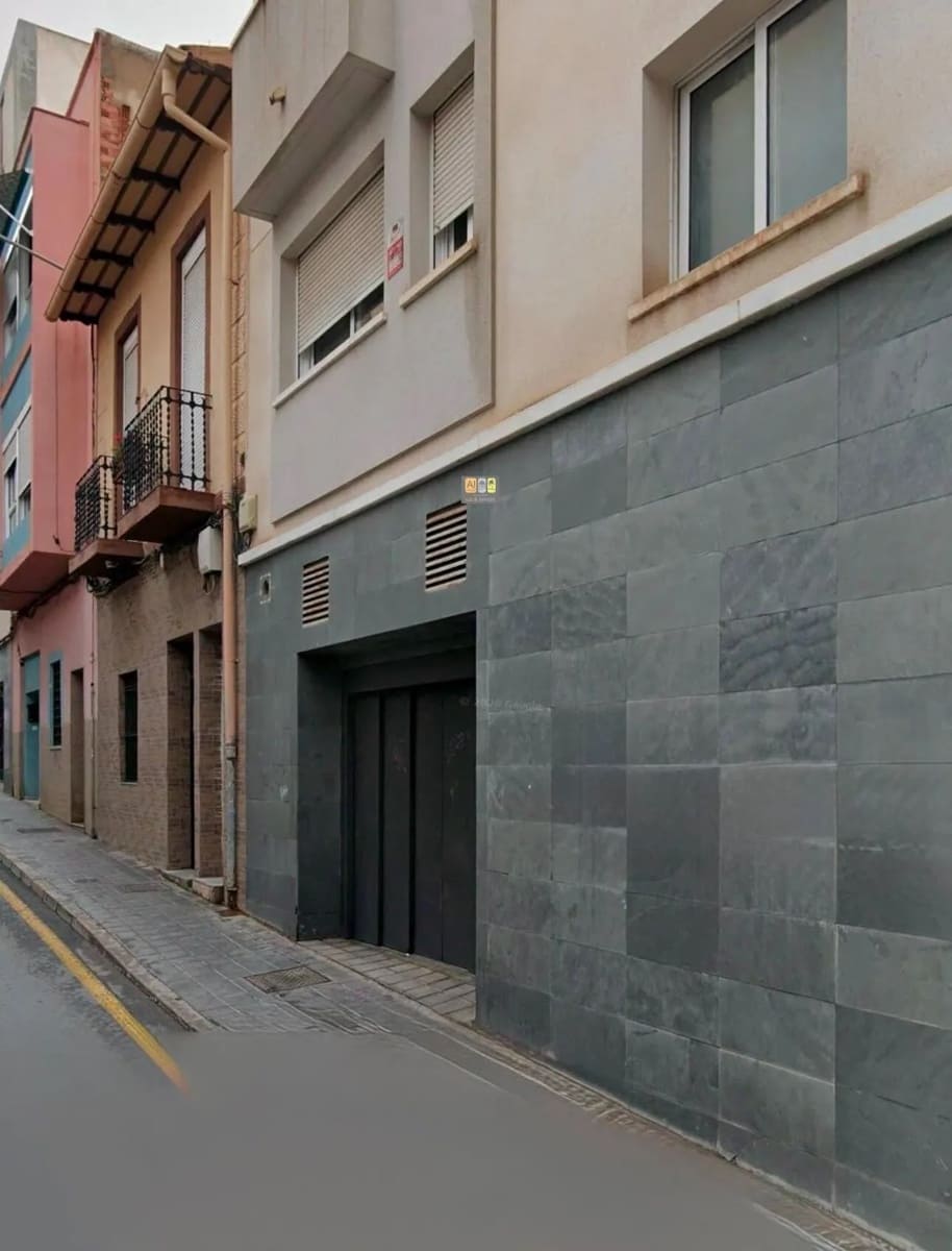Apartamento de 3 habitaciones en Alicante / Alacant ciudad en venta con garaje - 220.000 € (Ref: 10007968)