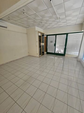 1 sovrum Kommersiell att hyra i Playa Levante, Benidorm - 1 200 € (Ref: 10007969)