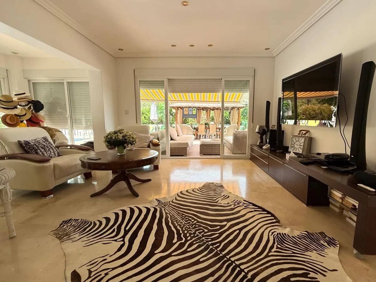 3 camera da letto Villa in vendita in La Nucia con piscina garage - 530.000 € (Rif: 10007971)