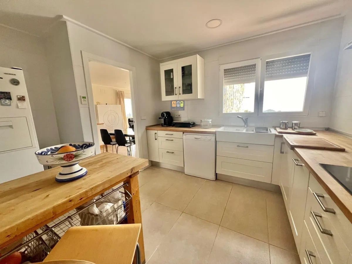 5 soverom Finca/Herregård til salgs i Tibi med svømmebasseng - € 395 000 (Ref: 10007972)