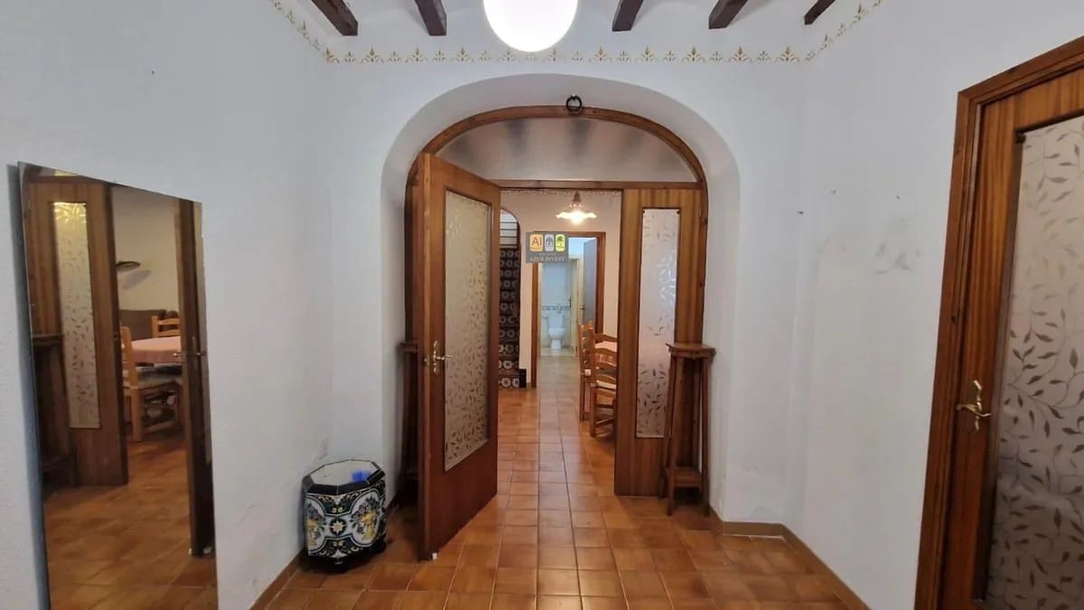 5 makuuhuone Huvila myytävänä paikassa Benimantell - 249 000 € (Ref: 10007975)
