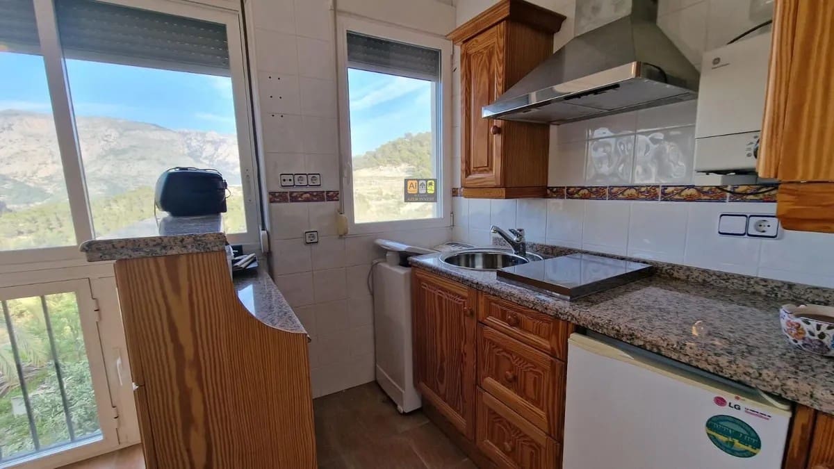 5 makuuhuone Huvila myytävänä paikassa Benimantell - 249 000 € (Ref: 10007975)