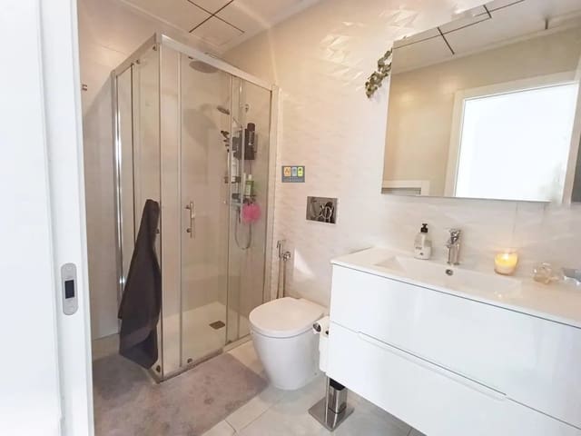 3 sypialnia Dom do wynajęcia w Polop z basenem garażem - 1 800 € (Ref: 10007976)