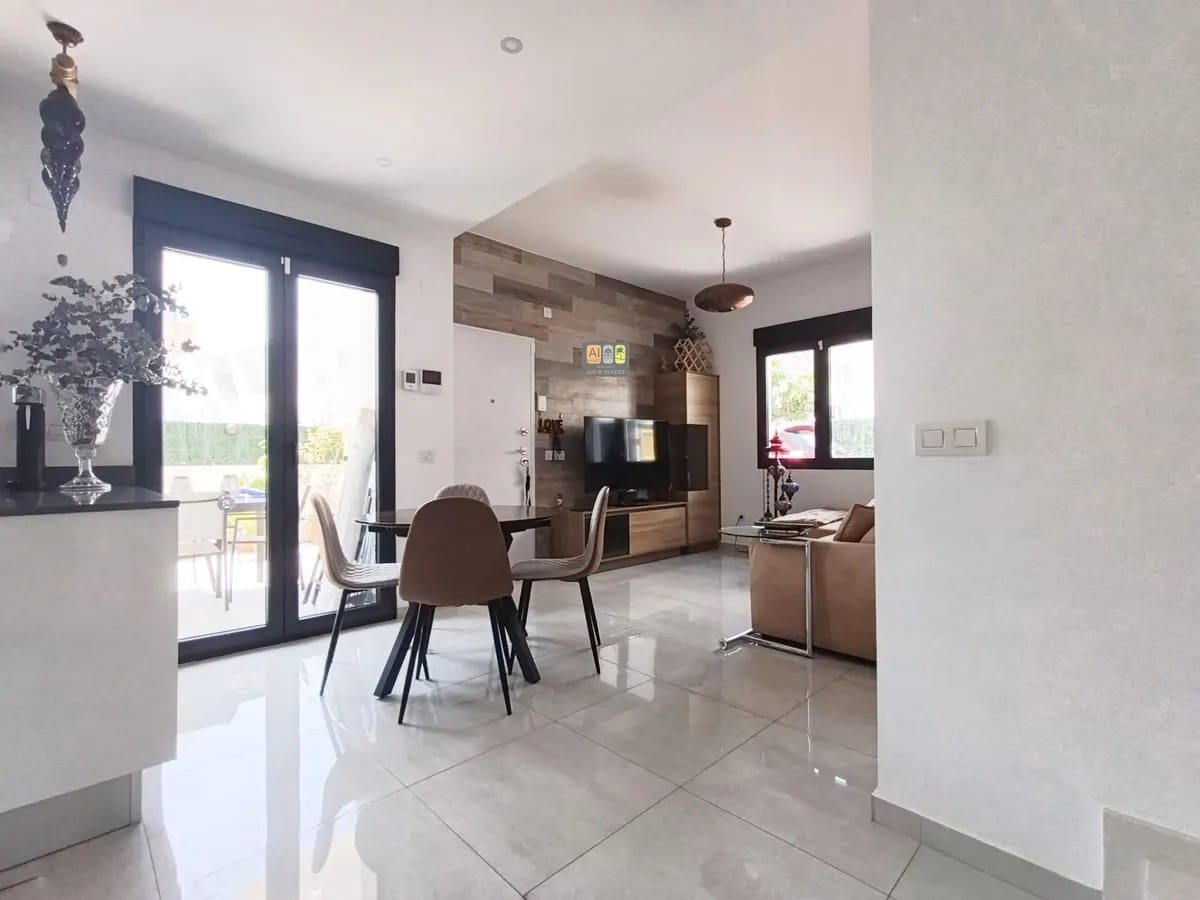 Maison de Ville de 3 chambres à louer à Polop avec piscine garage - 1 800 € (Ref: 10007976)