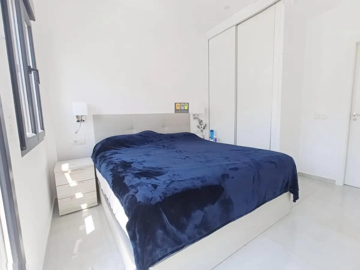 Maison de Ville de 3 chambres à louer à Polop avec piscine garage - 1 800 € (Ref: 10007976)