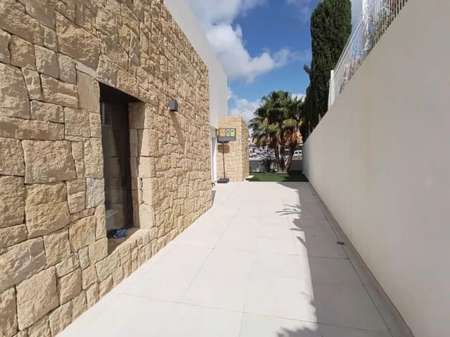 4 bedroom Bungalow for sale in Golf Bahía, Finestrat with pool garage - € 1,340,000 (Ref: 10007979)