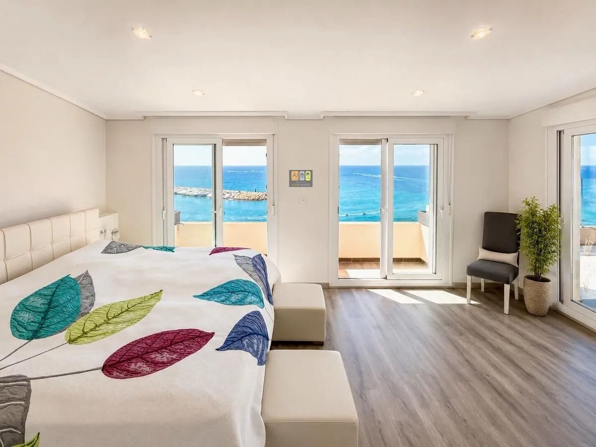 4 slaapkamer Penthouse te koop in Altea met zwembad garage - € 2.500.000 (Ref: 10007980)