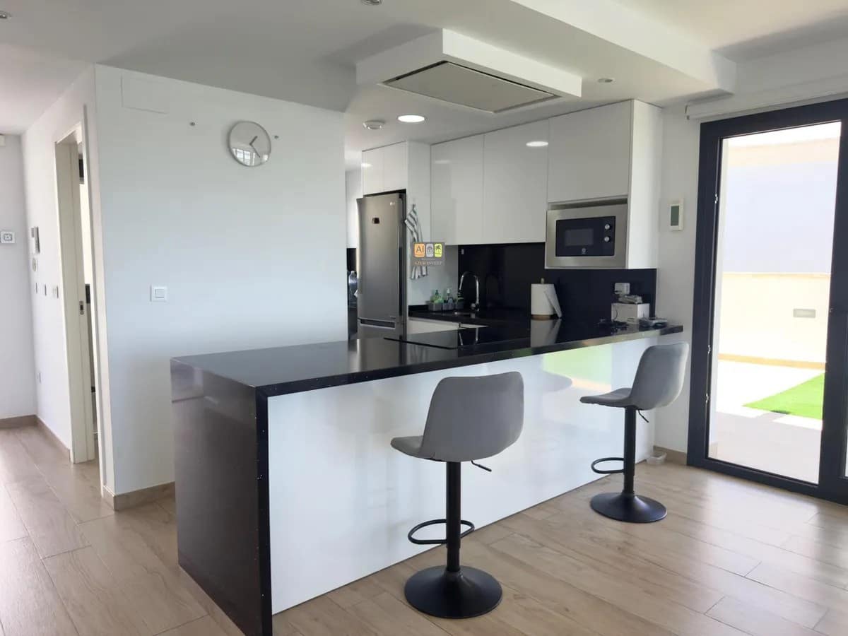 2 bedroom Townhouse for sale in Finestrat with pool - € 420,000 (Ref: 10007981)