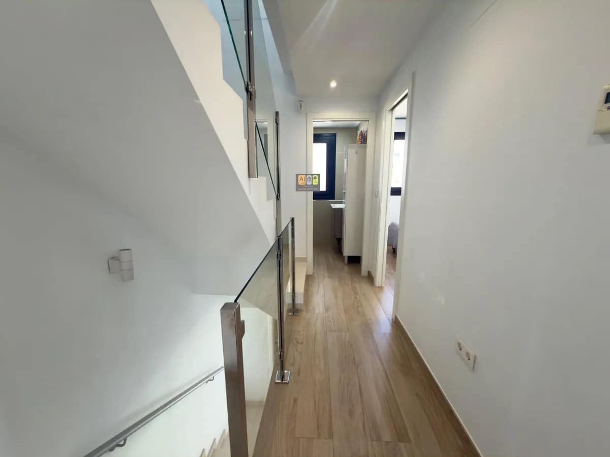 2 bedroom Townhouse for sale in Finestrat with pool - € 420,000 (Ref: 10007981)