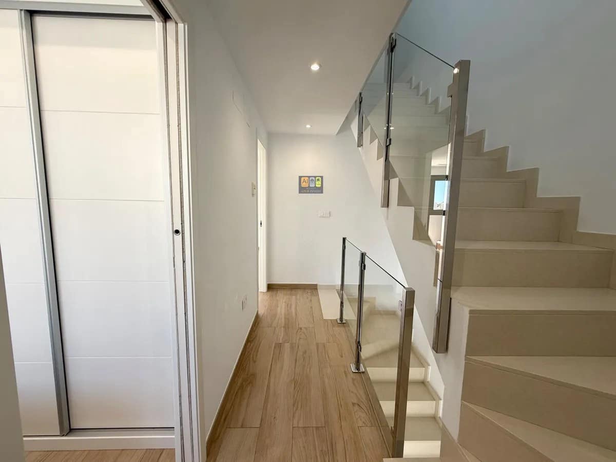 2 bedroom Townhouse for sale in Finestrat with pool - € 420,000 (Ref: 10007981)