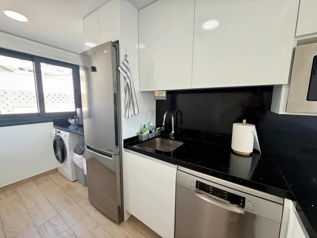 2 bedroom Townhouse for sale in Finestrat with pool - € 420,000 (Ref: 10007981)