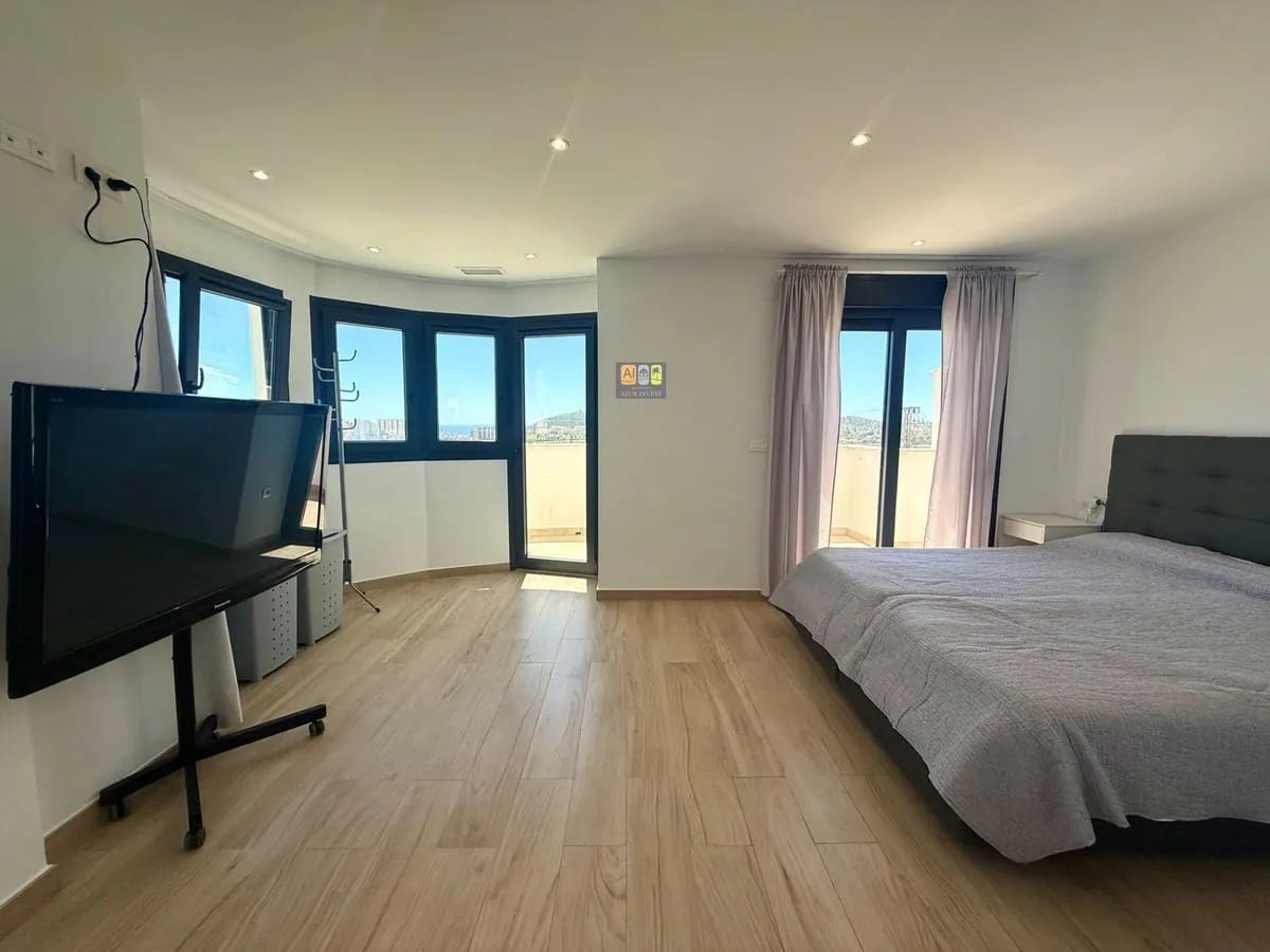 2 bedroom Townhouse for sale in Finestrat with pool - € 420,000 (Ref: 10007981)