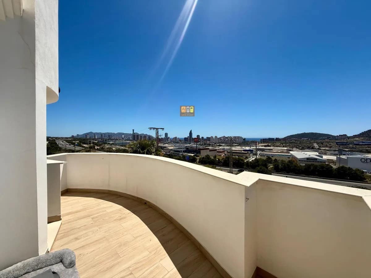 2 bedroom Townhouse for sale in Finestrat with pool - € 420,000 (Ref: 10007981)