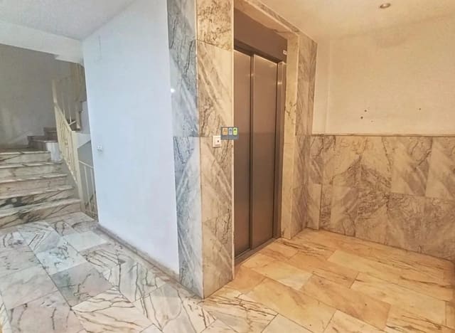 3 bedroom Apartment for sale in Altea - € 328,000 (Ref: 10007982)