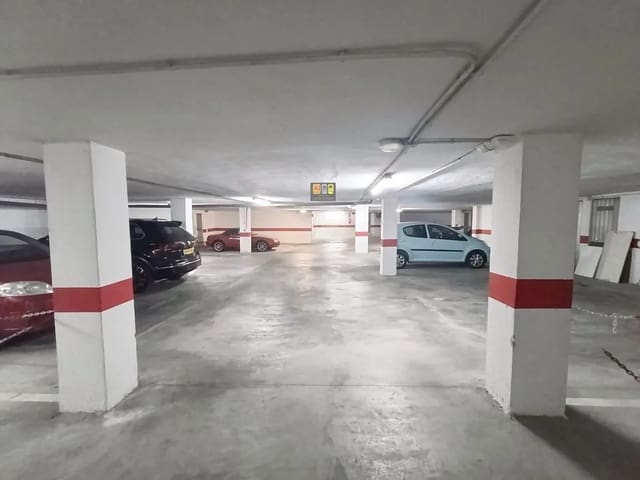 Garaje en Altea en venta - 21.800 € (Ref: 10007983)