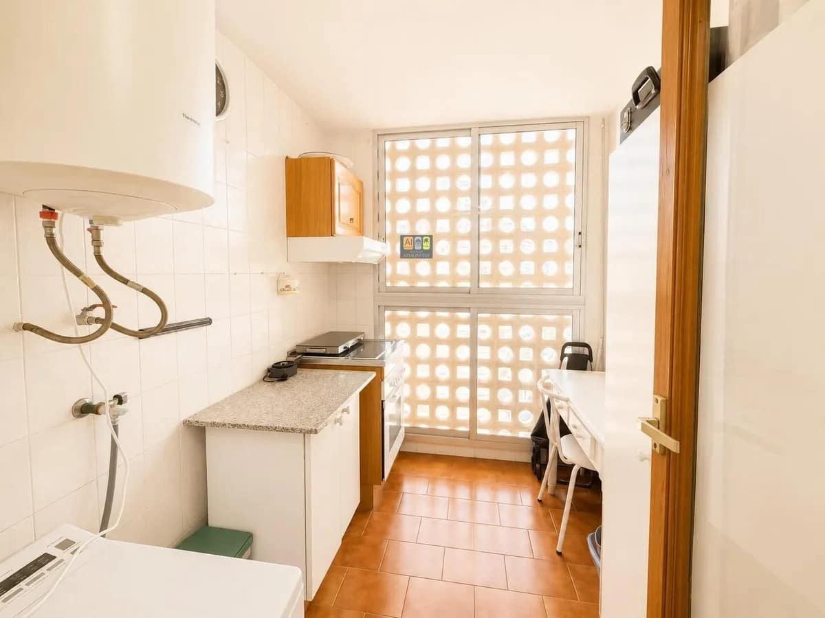 2 slaapkamer Appartement te koop in Benidorm met zwembad garage - € 430.000 (Ref: 10007985)