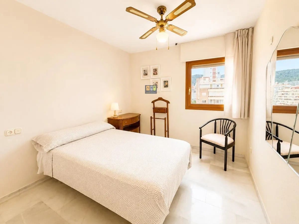 2 slaapkamer Appartement te koop in Benidorm met zwembad garage - € 430.000 (Ref: 10007985)