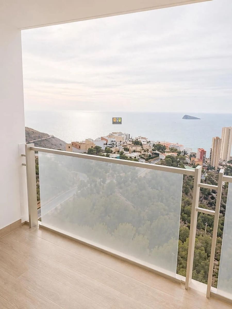 3 Zimmer Penthouse zu verkaufen in Benidorm mit Pool - 890.000 € (Ref: 10007986)