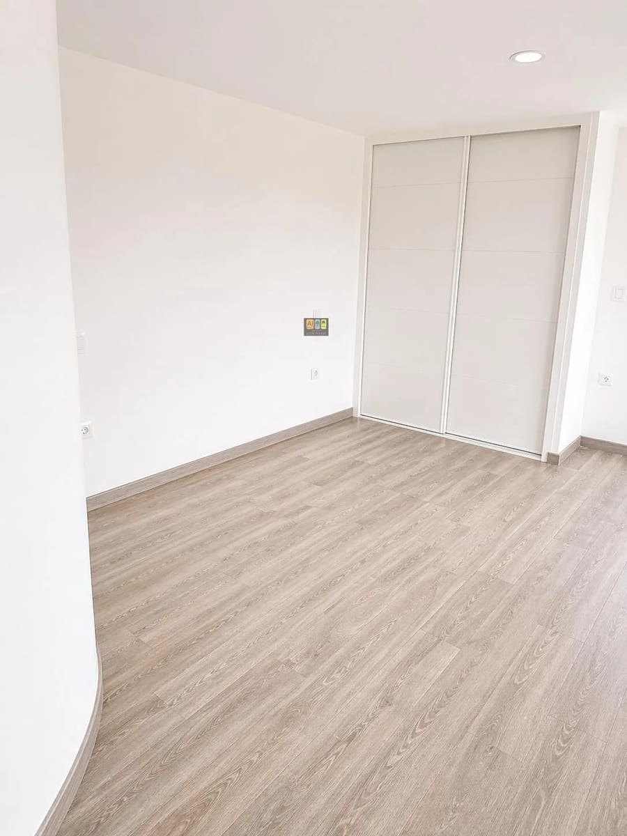 3 Zimmer Penthouse zu verkaufen in Benidorm mit Pool - 890.000 € (Ref: 10007986)