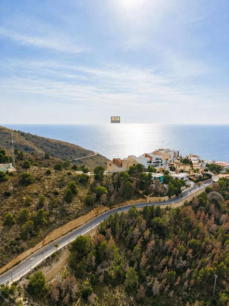 3 Zimmer Penthouse zu verkaufen in Benidorm mit Pool - 890.000 € (Ref: 10007986)