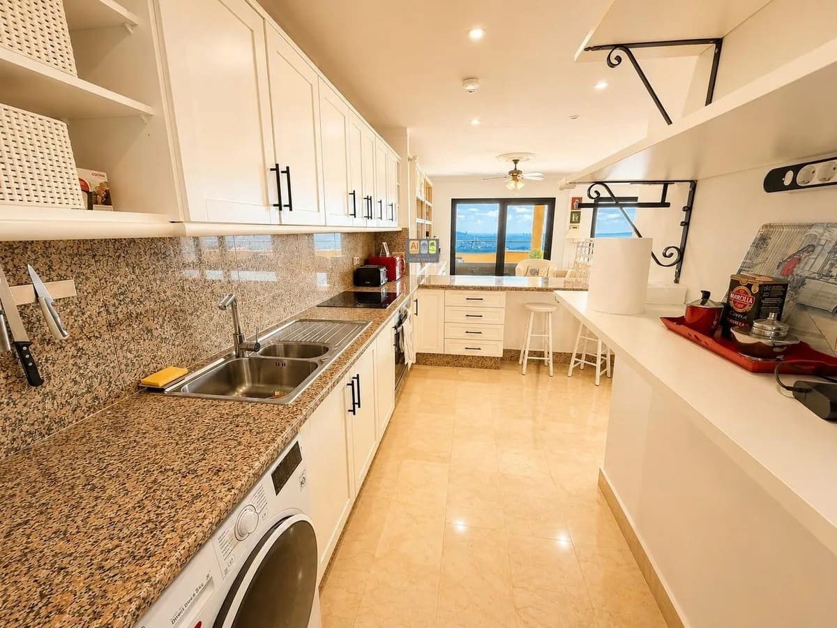 2 slaapkamer Appartement te koop in Altea met zwembad - € 650.000 (Ref: 10007987)