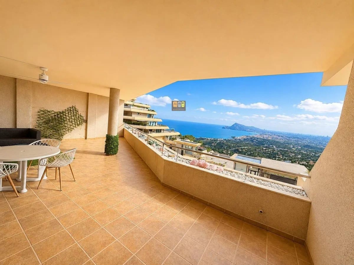 2 slaapkamer Appartement te koop in Altea met zwembad - € 650.000 (Ref: 10007987)