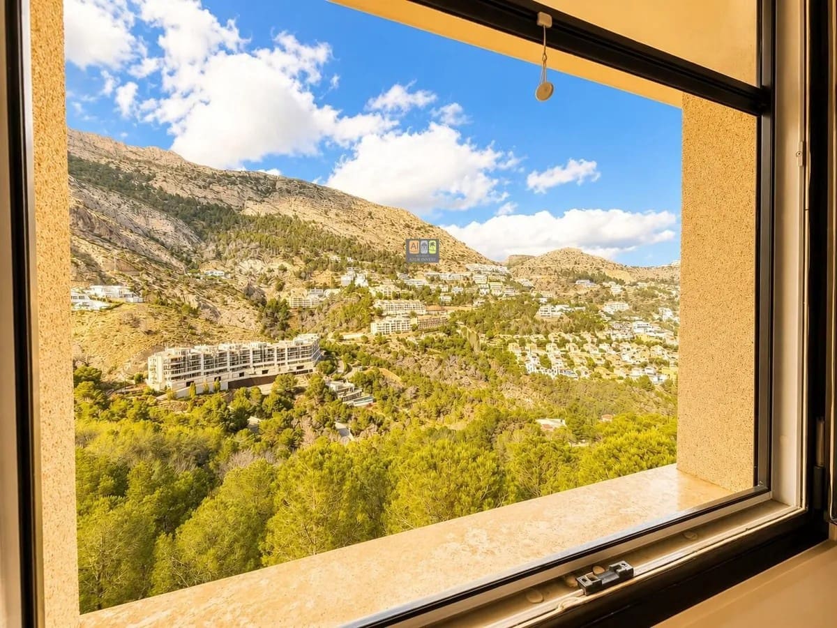 2 slaapkamer Appartement te koop in Altea met zwembad - € 650.000 (Ref: 10007987)
