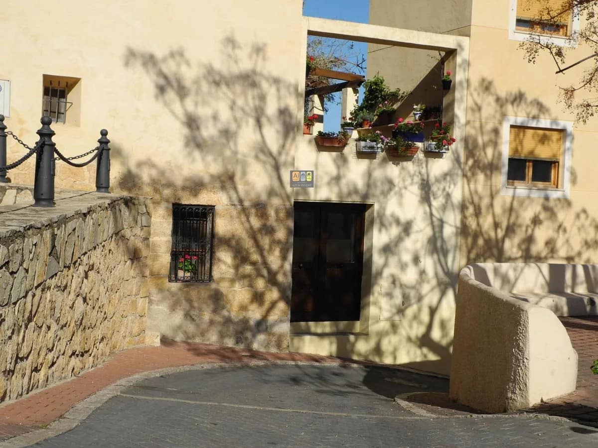 5 chambre Villa/Maison à vendre à Polop - 395 000 € (Ref: 10007988)