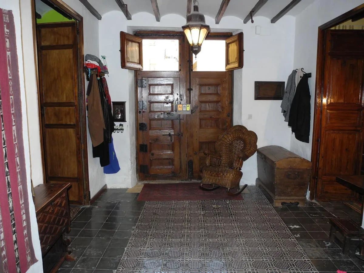 5 chambre Villa/Maison à vendre à Polop - 395 000 € (Ref: 10007988)