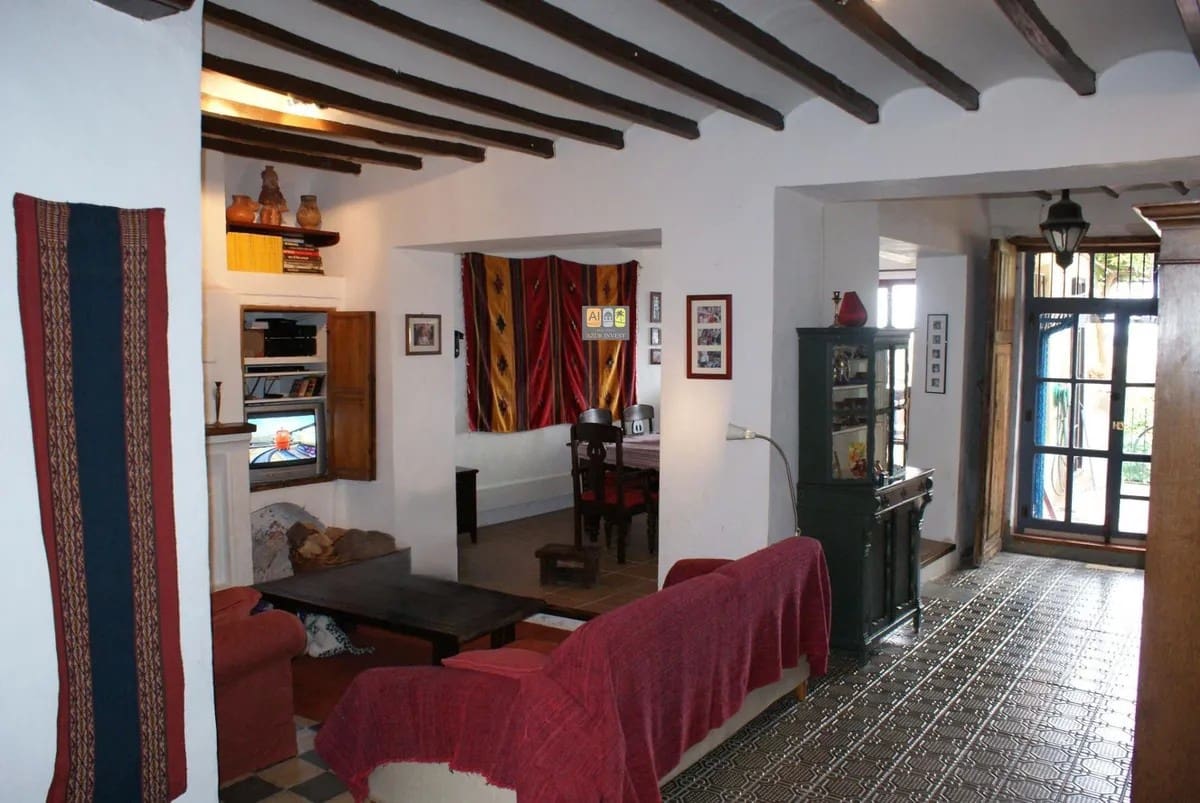 5 chambre Villa/Maison à vendre à Polop - 395 000 € (Ref: 10007988)