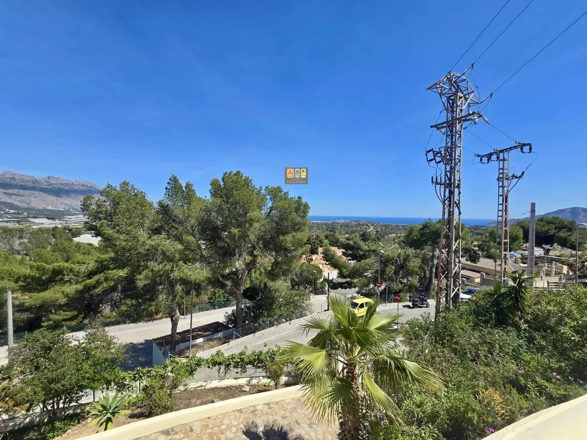 Maison de Ville de 3 chambres à louer à La Nucia avec piscine garage - 2 500 € (Ref: 10007989)