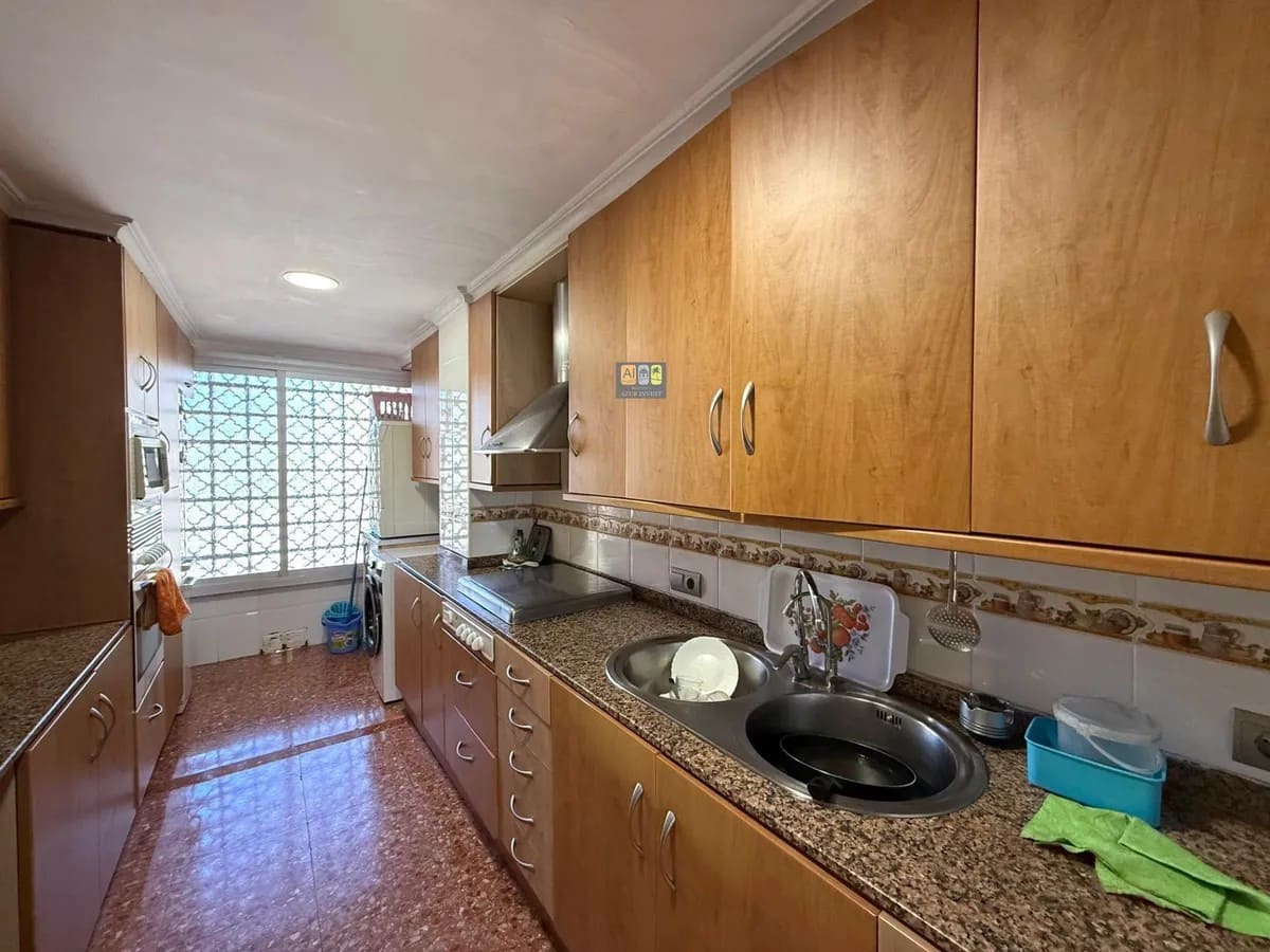 3 camera da letto Appartamento in vendita in Benidorm con piscina garage - 295.000 € (Rif: 10007992)