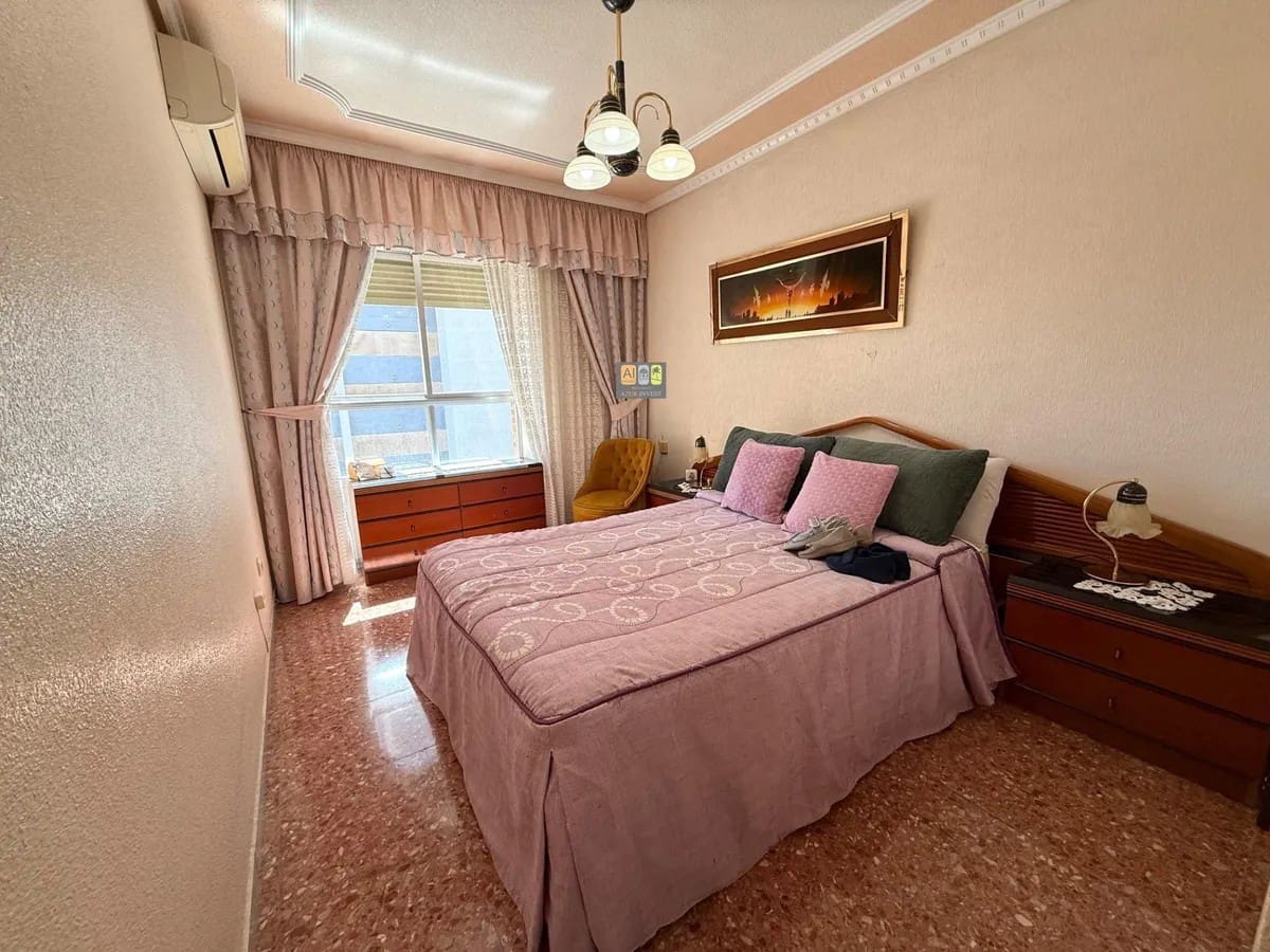 3 camera da letto Appartamento in vendita in Benidorm con piscina garage - 295.000 € (Rif: 10007992)