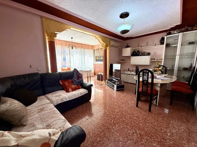 Apartamento de 3 habitaciones en Juzgados - Plaza de Toros, Benidorm en venta con piscina garaje - 295.000 € (Ref: 10007992)