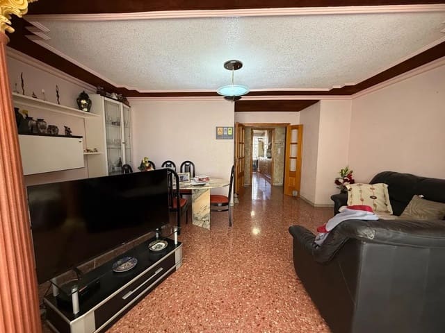 Apartamento de 3 habitaciones en Juzgados - Plaza de Toros, Benidorm en venta con piscina garaje - 295.000 € (Ref: 10007992)