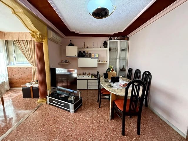 Apartamento de 3 habitaciones en Juzgados - Plaza de Toros, Benidorm en venta con piscina garaje - 295.000 € (Ref: 10007992)