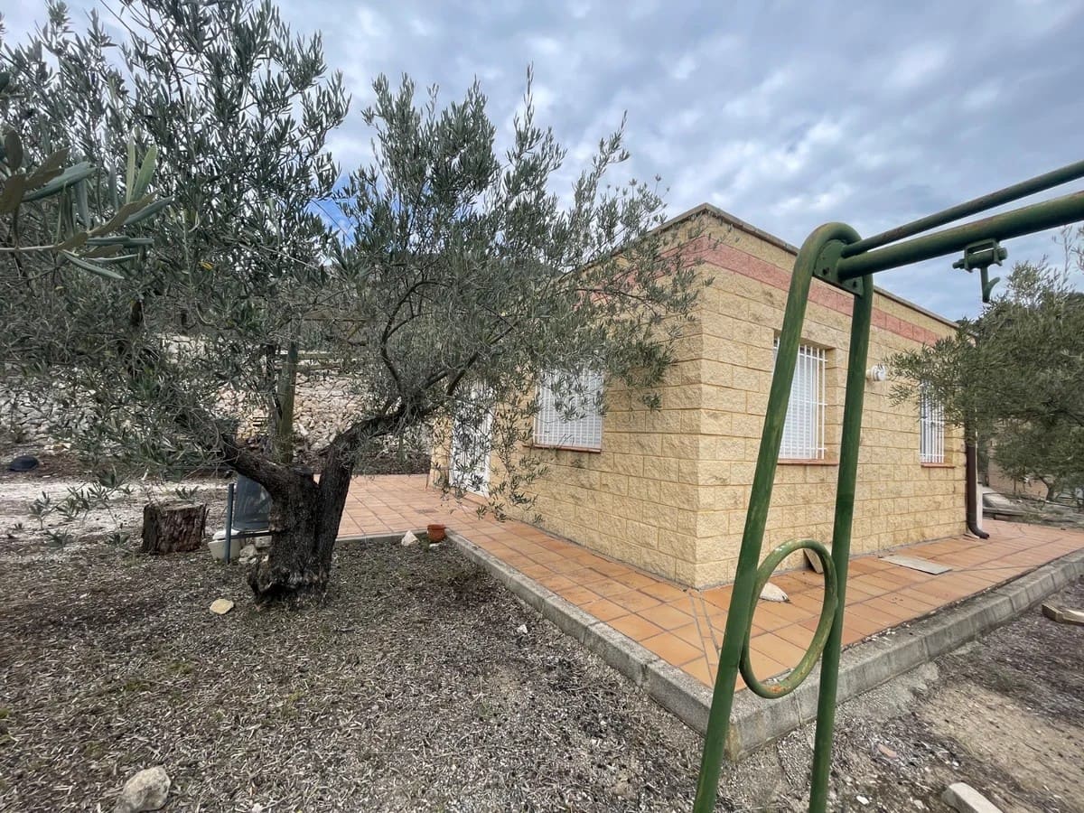 Finca/Country House for sale in Confrides with pool garage - € 150,000 (Ref: 10024796)
