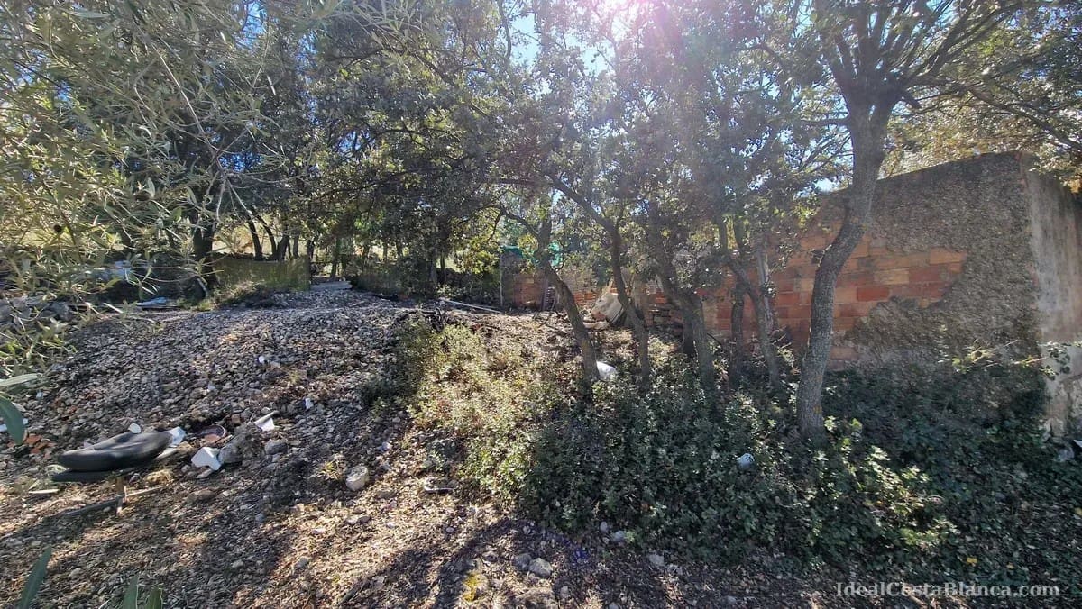 Finca/Country House for sale in Confrides - € 130,000 (Ref: 10024797)