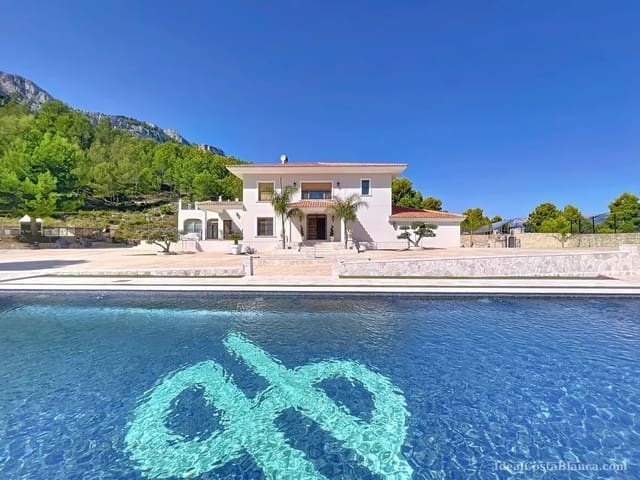 5 chambre Villa/Maison à vendre à Benimantell avec piscine garage - 2 400 000 € (Ref: 10039435)