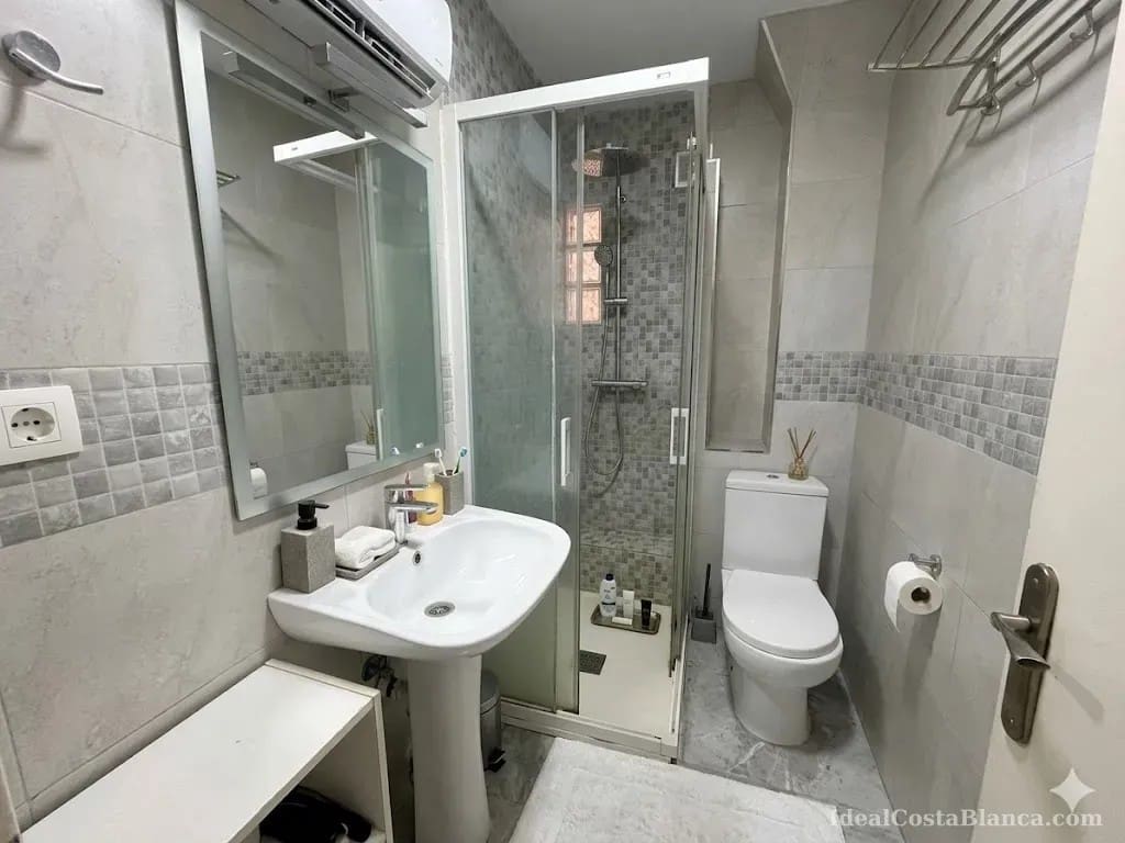 3 sovrum Hus till salu i Benidorm - 189 000 € (Ref: 10039436)