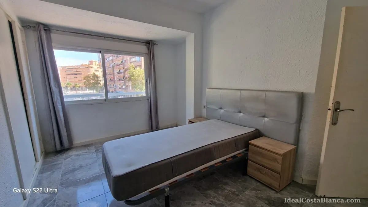 3 bedroom Apartment for sale in Benidorm - € 199,000 (Ref: 10039436)