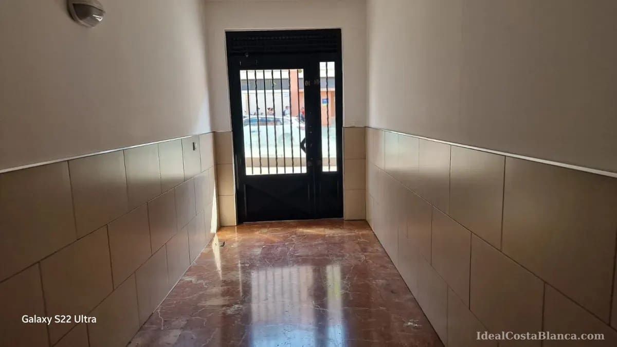 3 bedroom Apartment for sale in Benidorm - € 199,000 (Ref: 10039436)