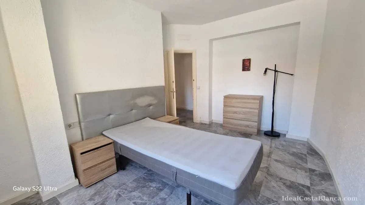 3 bedroom Apartment for sale in Benidorm - € 199,000 (Ref: 10039436)