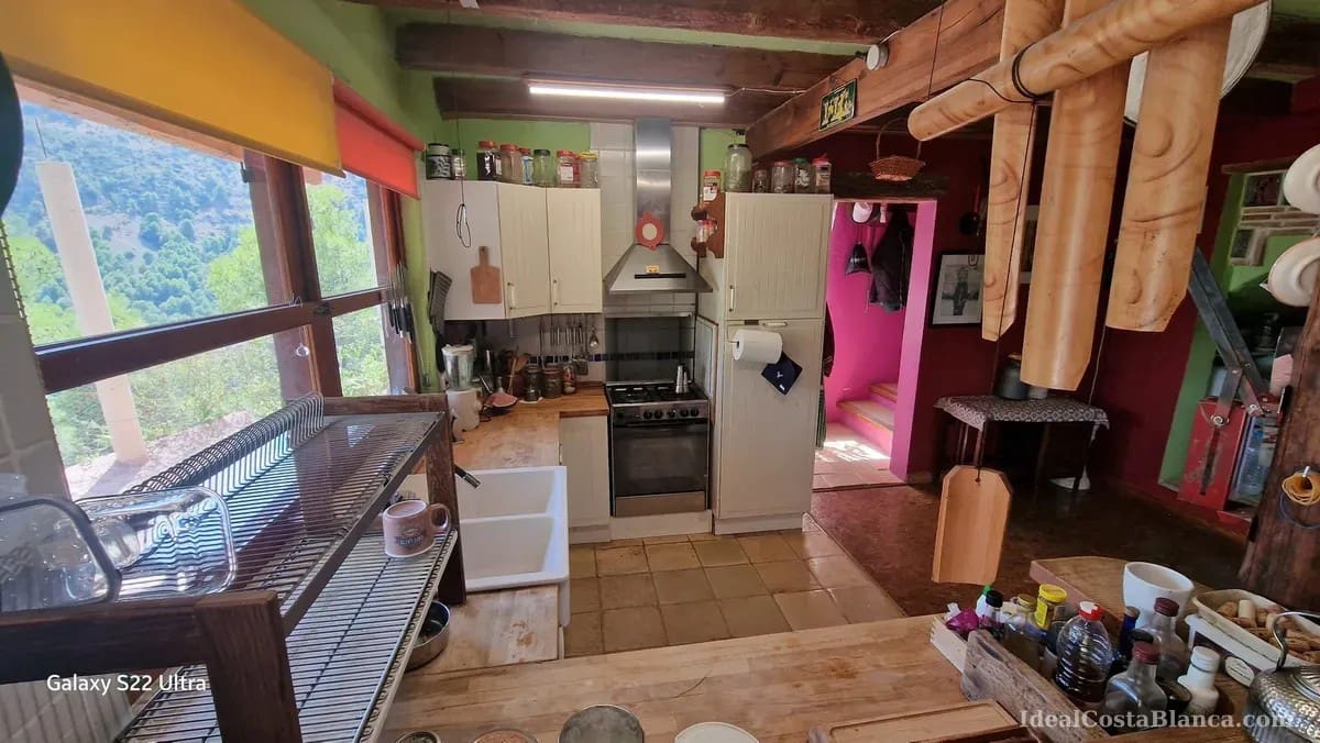 3 bedroom Finca/Country House for sale in Confrides with pool garage - € 295,000 (Ref: 10110426)