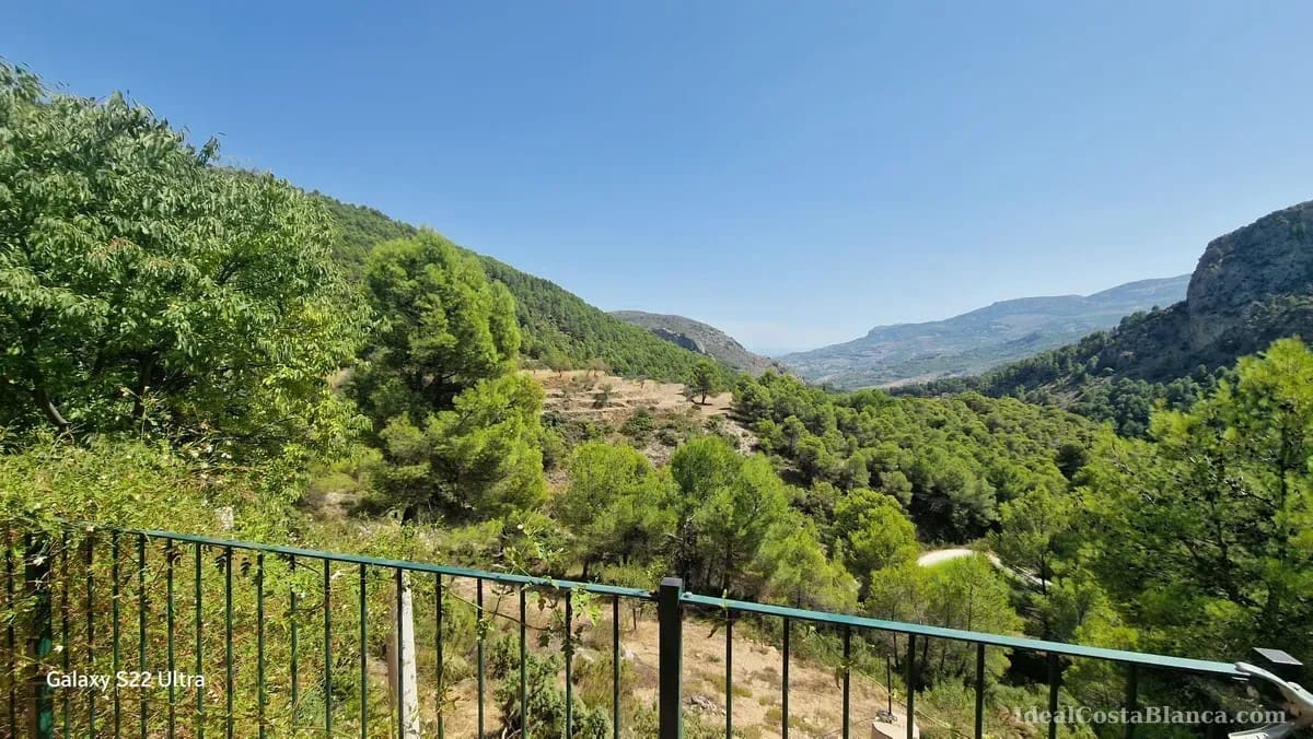 3 bedroom Finca/Country House for sale in Confrides with pool garage - € 295,000 (Ref: 10110426)