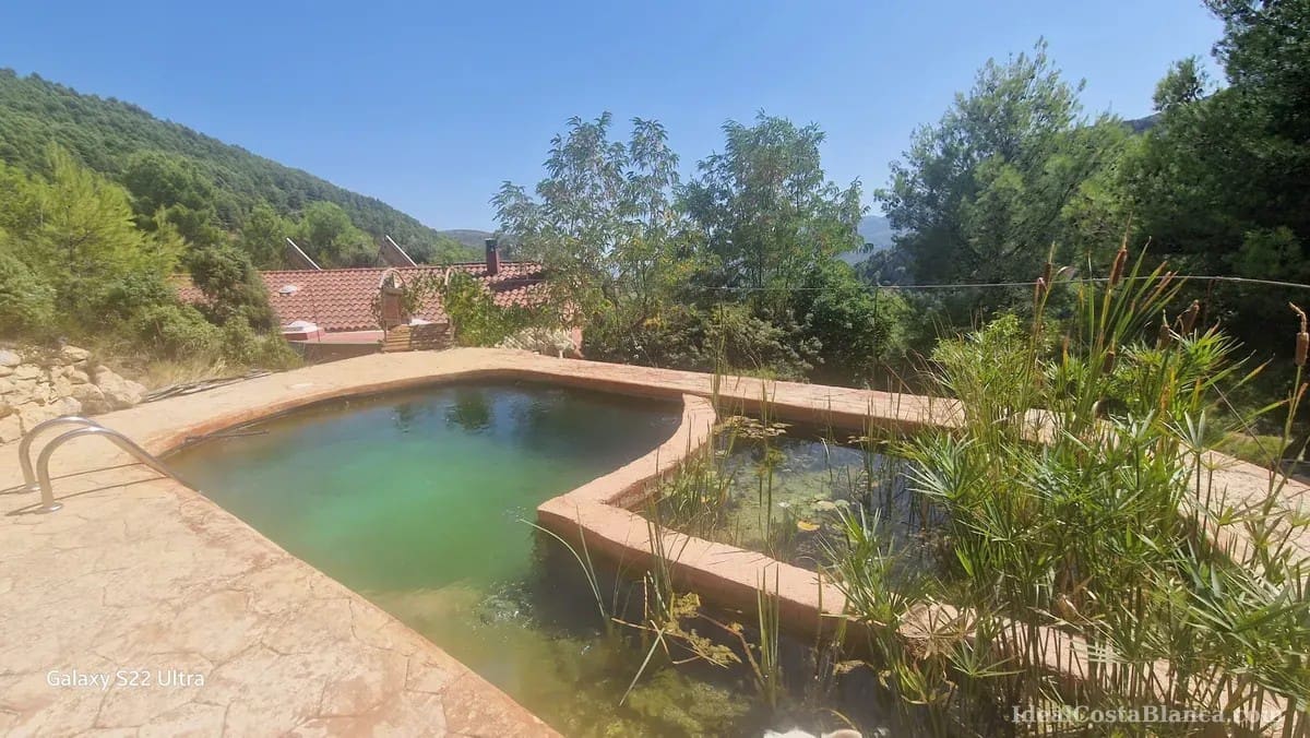 3 bedroom Finca/Country House for sale in Confrides with pool garage - € 295,000 (Ref: 10110426)