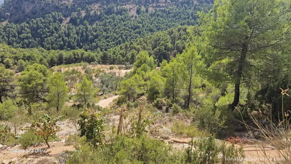 3 bedroom Finca/Country House for sale in Confrides with pool garage - € 295,000 (Ref: 10110426)