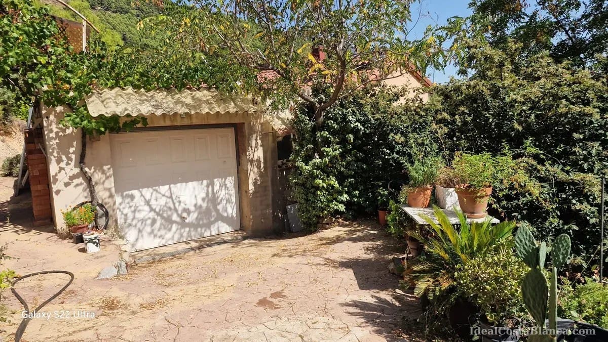 3 bedroom Finca/Country House for sale in Confrides with pool garage - € 295,000 (Ref: 10110426)